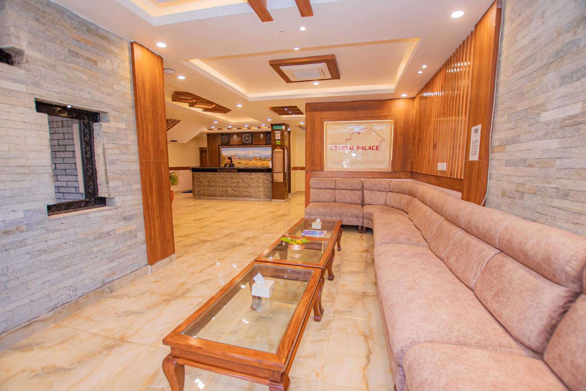 Hotel Crystal Palace Покхара Экстерьер фото